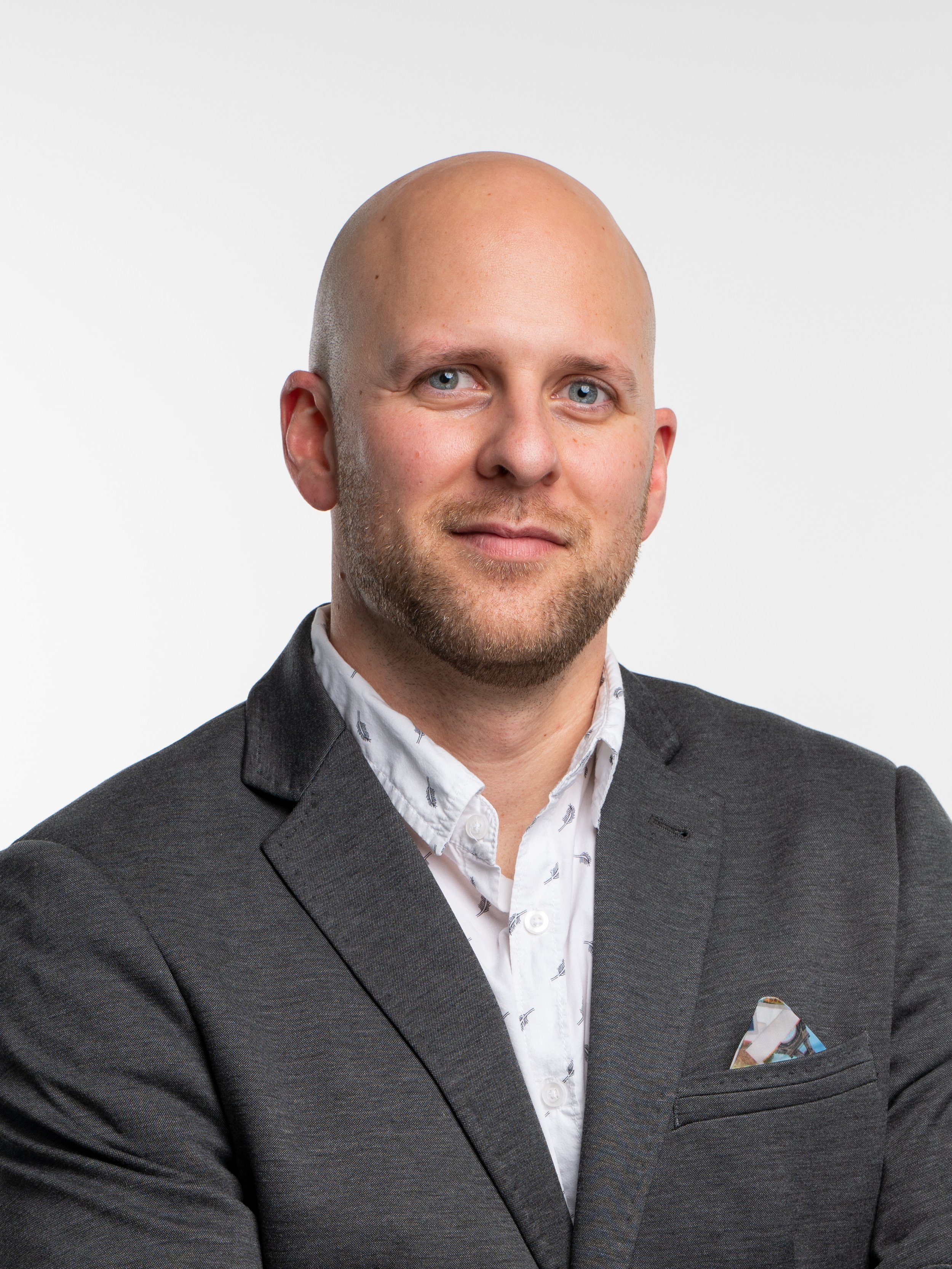 Corporate headshot for Gescan